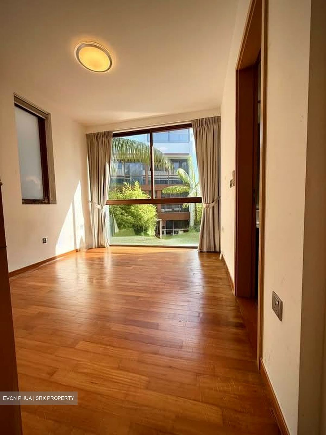 Grace Walk (D19), Terrace #549358311